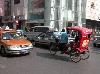 車と輪タク