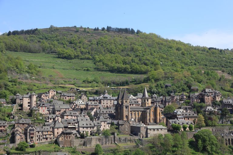 Conques