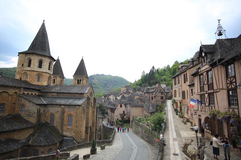 Conques