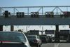 高速道路の自動ゲート
