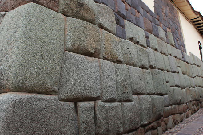 Inca Walls